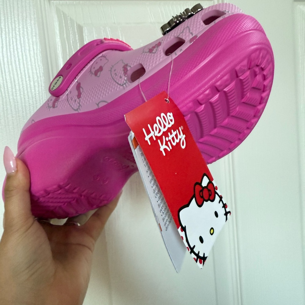 Hello Kitty Pink Kids Sandals with Plush Accent - Picture 5 of 5